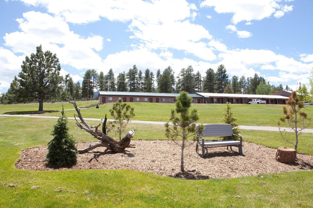 Flaming Gorge Resort Dutch John Pokoj fotografie